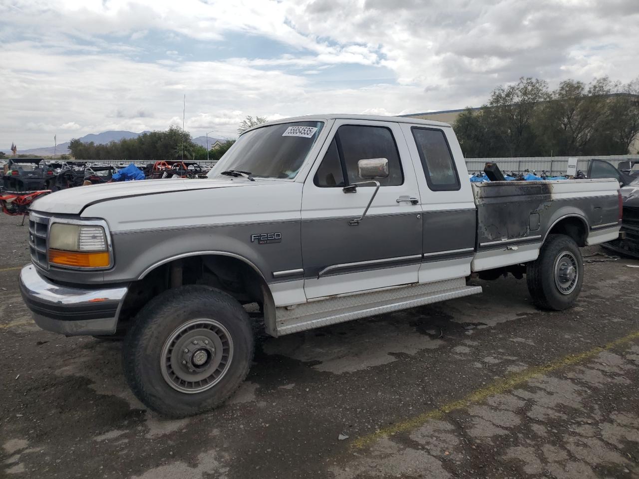 1992 Ford F250 for Sale in Las Vegas, NV - Burn - Interior