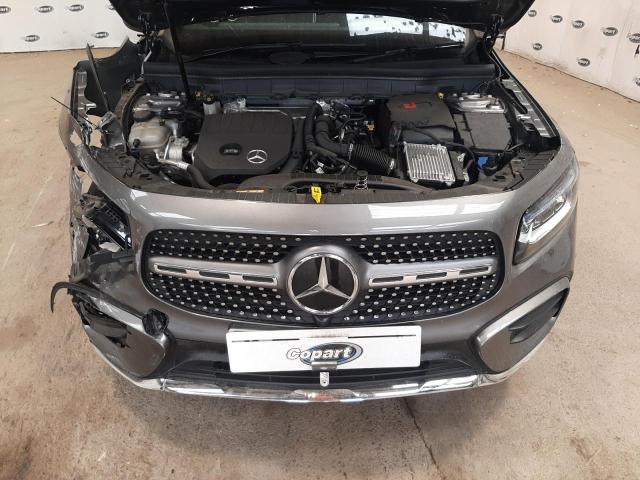 2024 MERCEDES BENZ GLB 200 AM