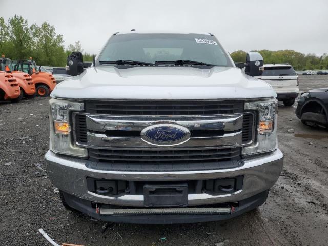 Pickups FORD F250 2017 Biały