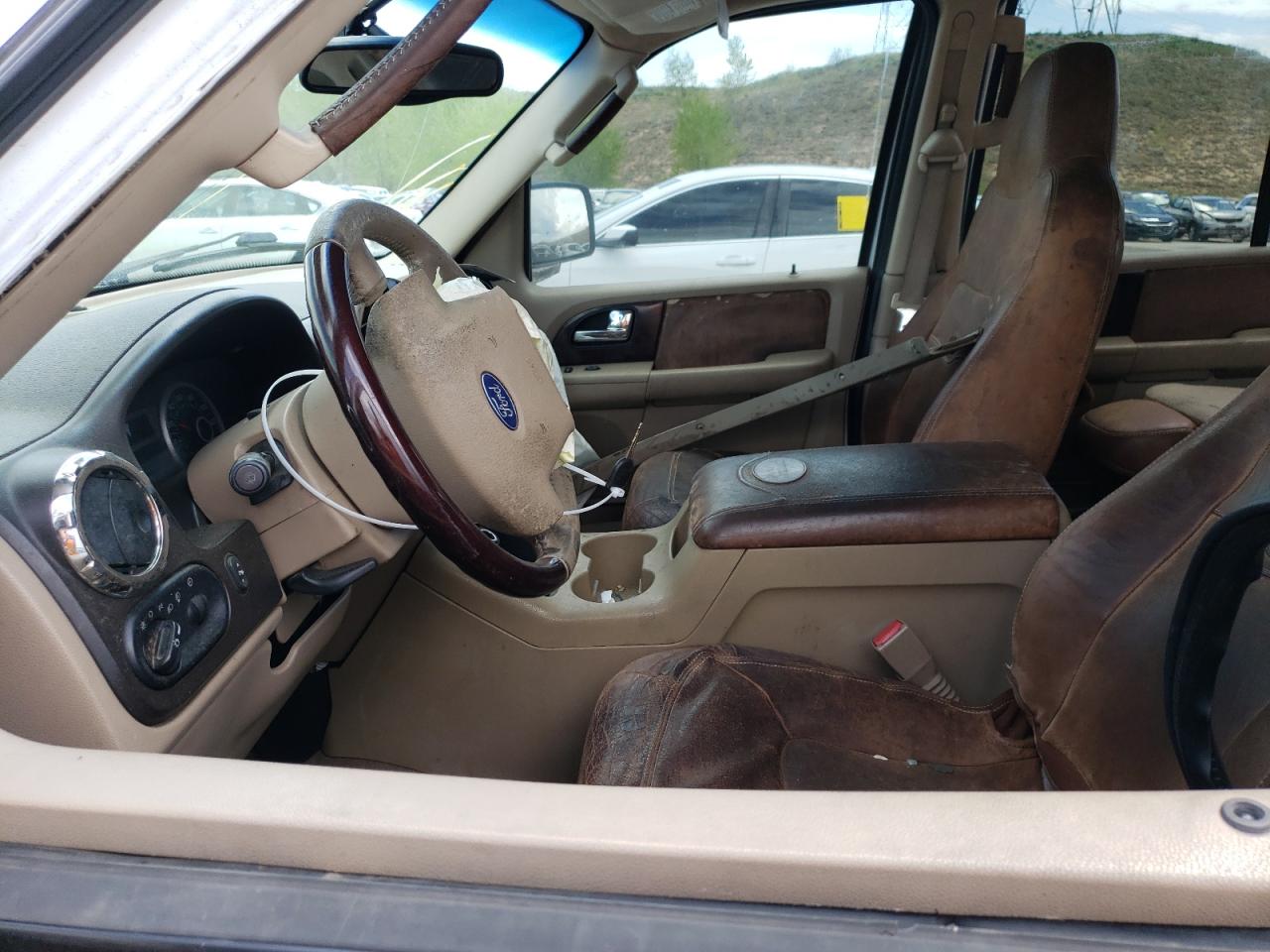 2005 Ford Expedition Eddie Bauer VIN: 1FMFU18525LB09713 Lot: 55100245
