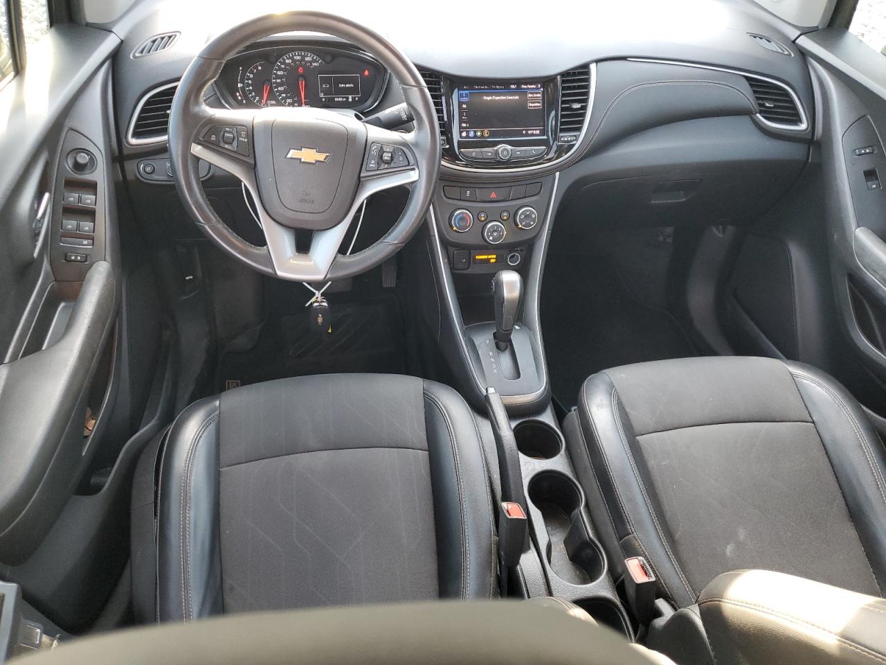 2021 Chevrolet Trax 1Lt VIN: KL7CJLSBXMB348390 Lot: 55962225