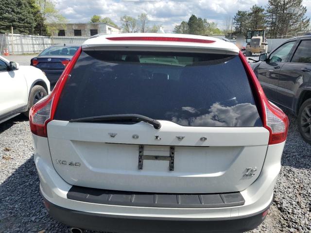  VOLVO XC60 2013 White