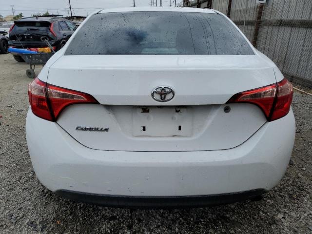  TOYOTA COROLLA 2017 White