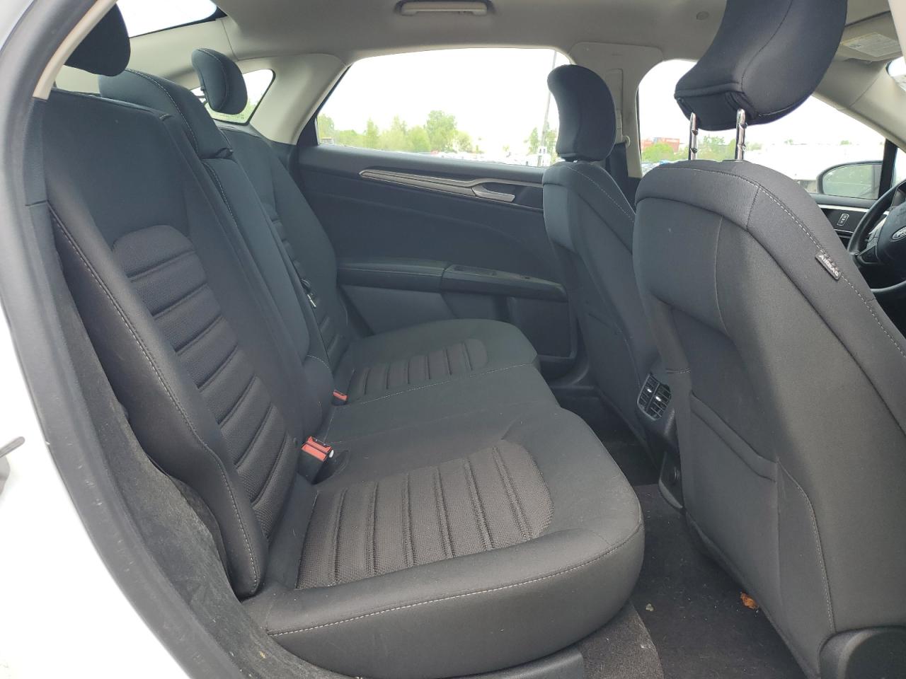 2019 Ford Fusion Se VIN: 3FA6P0LU9KR124801 Lot: 55085185