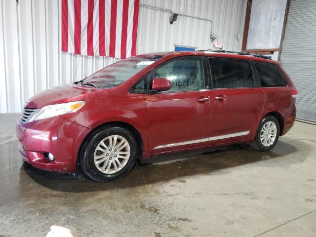 2014 Toyota Sienna Xle