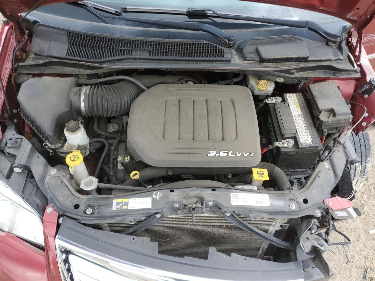 2016 Chrysler Town & Country Limited Platinum VIN: 2C4RC1GG0GR213327 Lot: 56476135