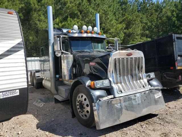 2005 Peterbilt 379 Semi Truck