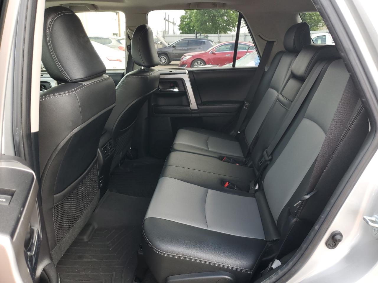 2015 Toyota 4Runner Sr5/Sr5 Premium VIN: JTEBU5JR0F5203498 Lot: 56595885