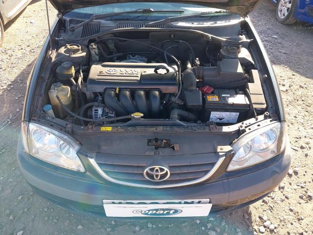 2001 TOYOTA AVENSIS GL