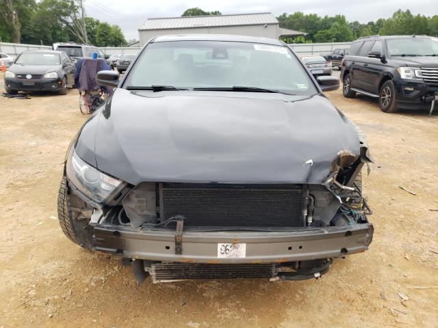  FORD TAURUS 2017 Czarny