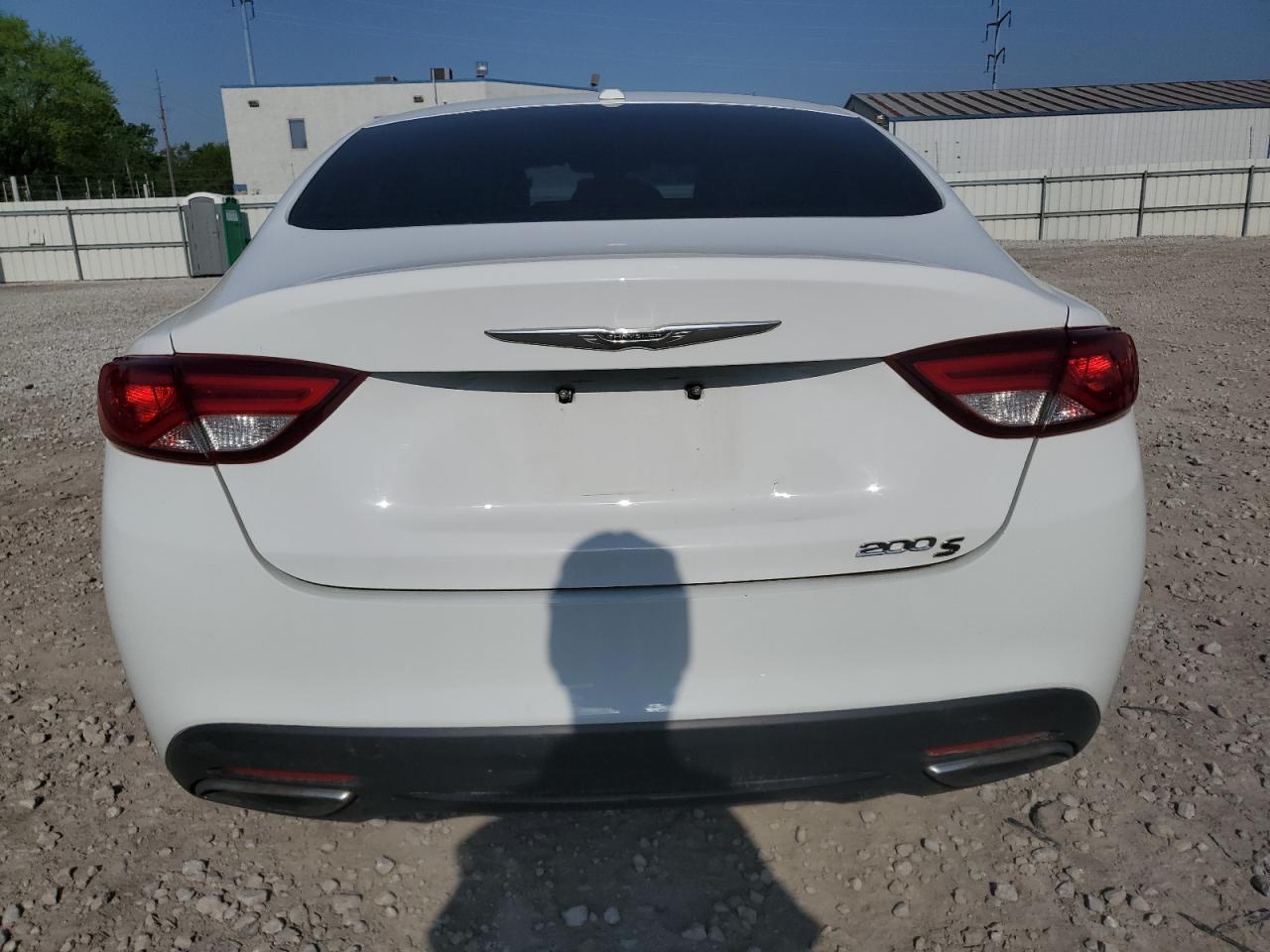 2015 Chrysler 200 S VIN: 1C3CCCBB8FN752033 Lot: 56884255