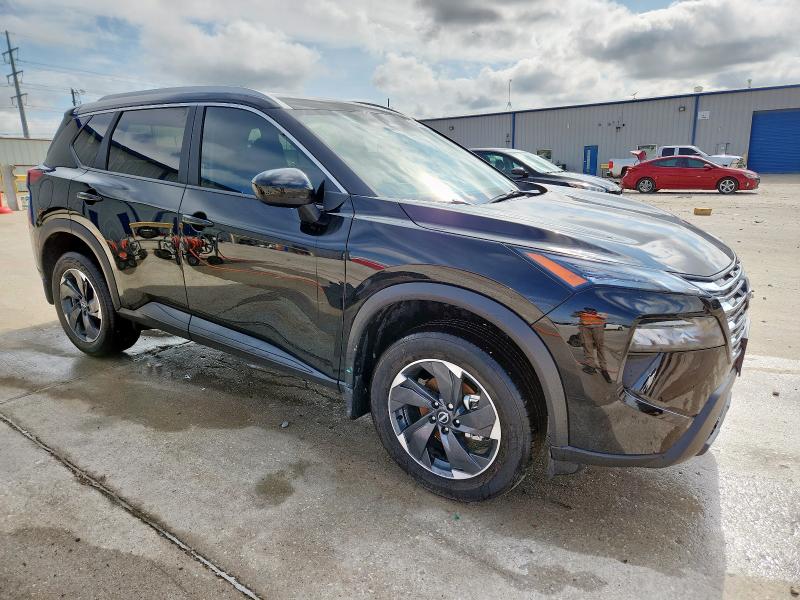  NISSAN ROGUE 2025 Черный