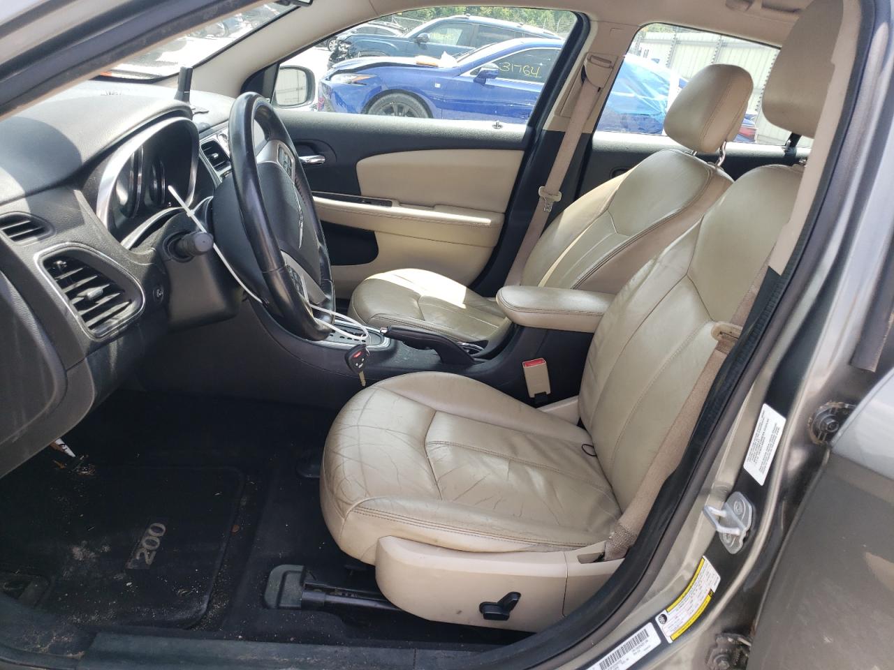 2013 Chrysler 200 Limited VIN: 1C3CCBCG2DN504765 Lot: 56541625