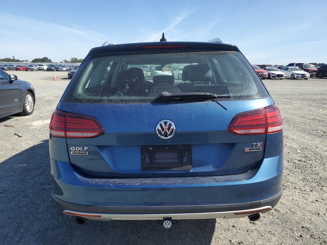 2018 Volkswagen Golf Alltrack S VIN: 3VWH17AU8JM757332 Lot: 57083195