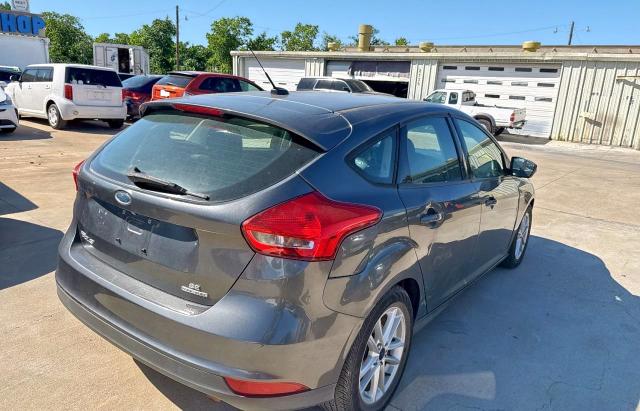 Hatchbacks FORD FOCUS 2016 Szary