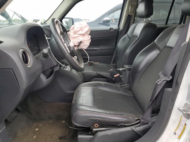 Parquets JEEP PATRIOT 2016 Biały