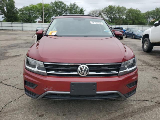  VOLKSWAGEN TIGUAN 2018 Czerwony