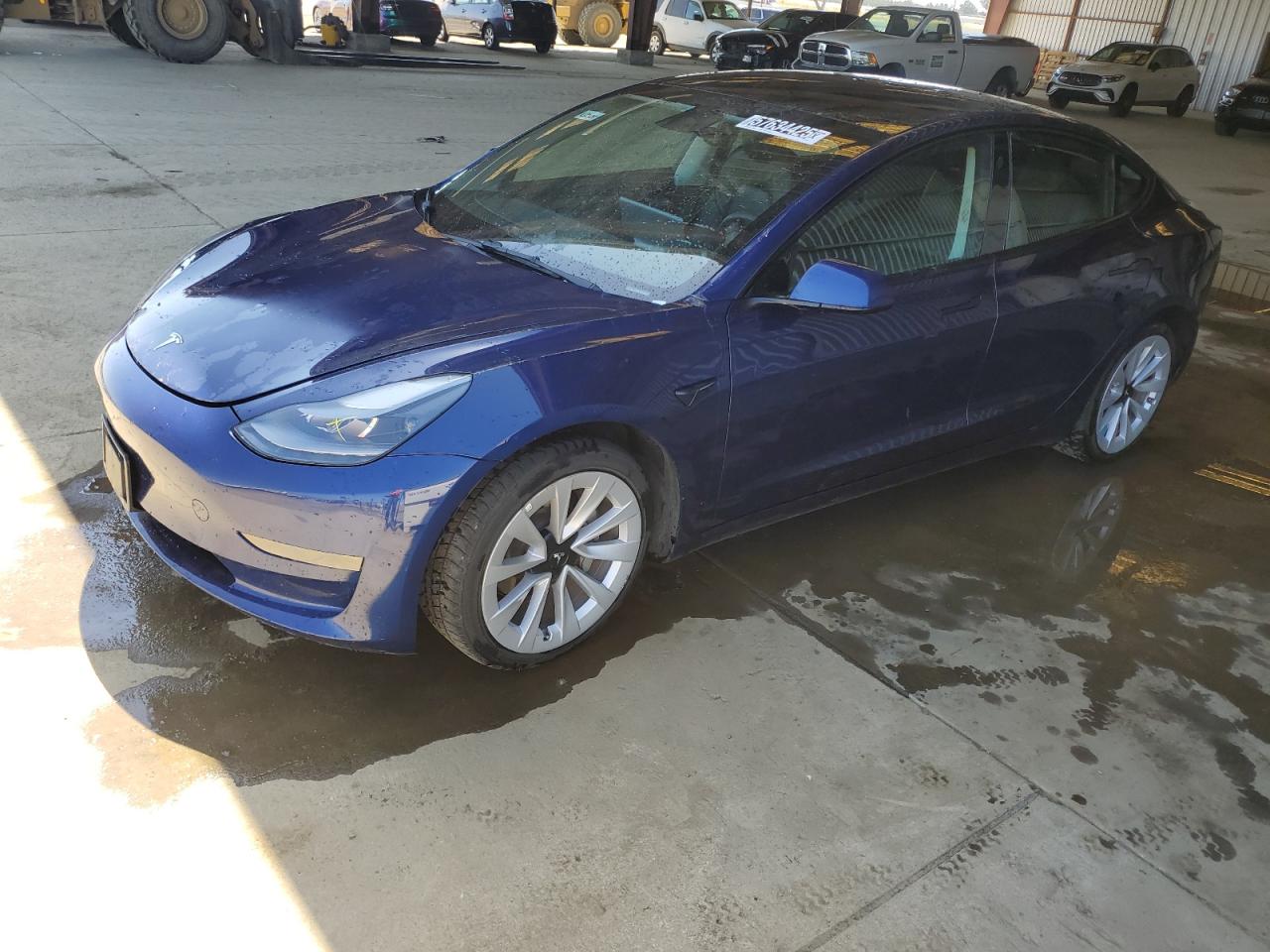 2023 Tesla Model 3 продається в American Canyon, CA - Side