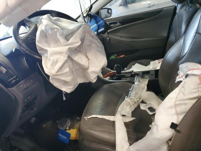  HYUNDAI SONATA 2012 Серебристый