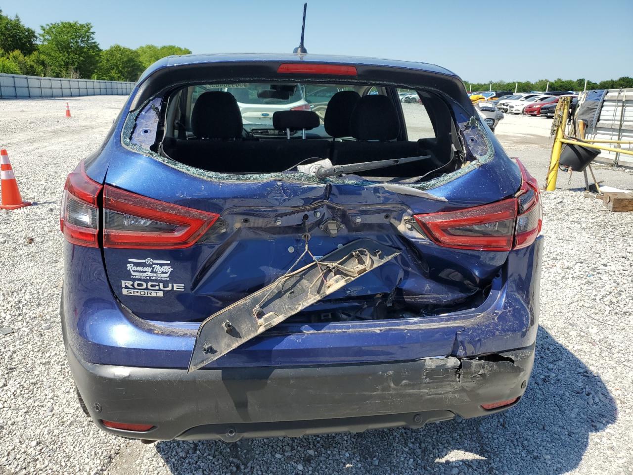 2020 Nissan Rogue Sport S VIN: JN1BJ1CV6LW267070 Lot: 56990465
