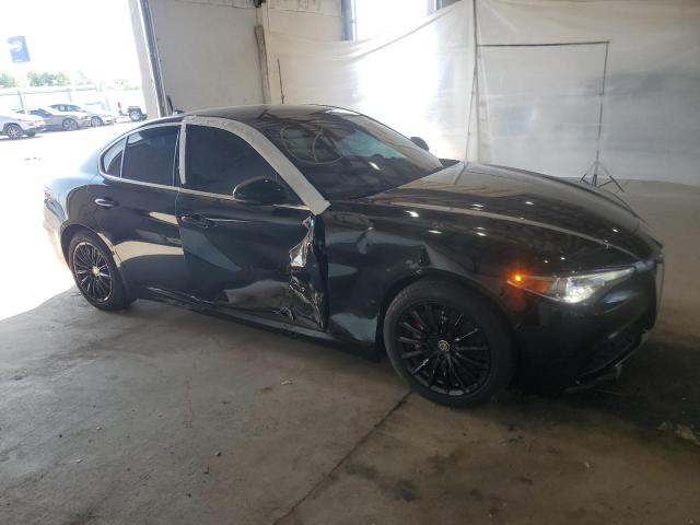  ALFA ROMEO GIULIA 2021 Czarny