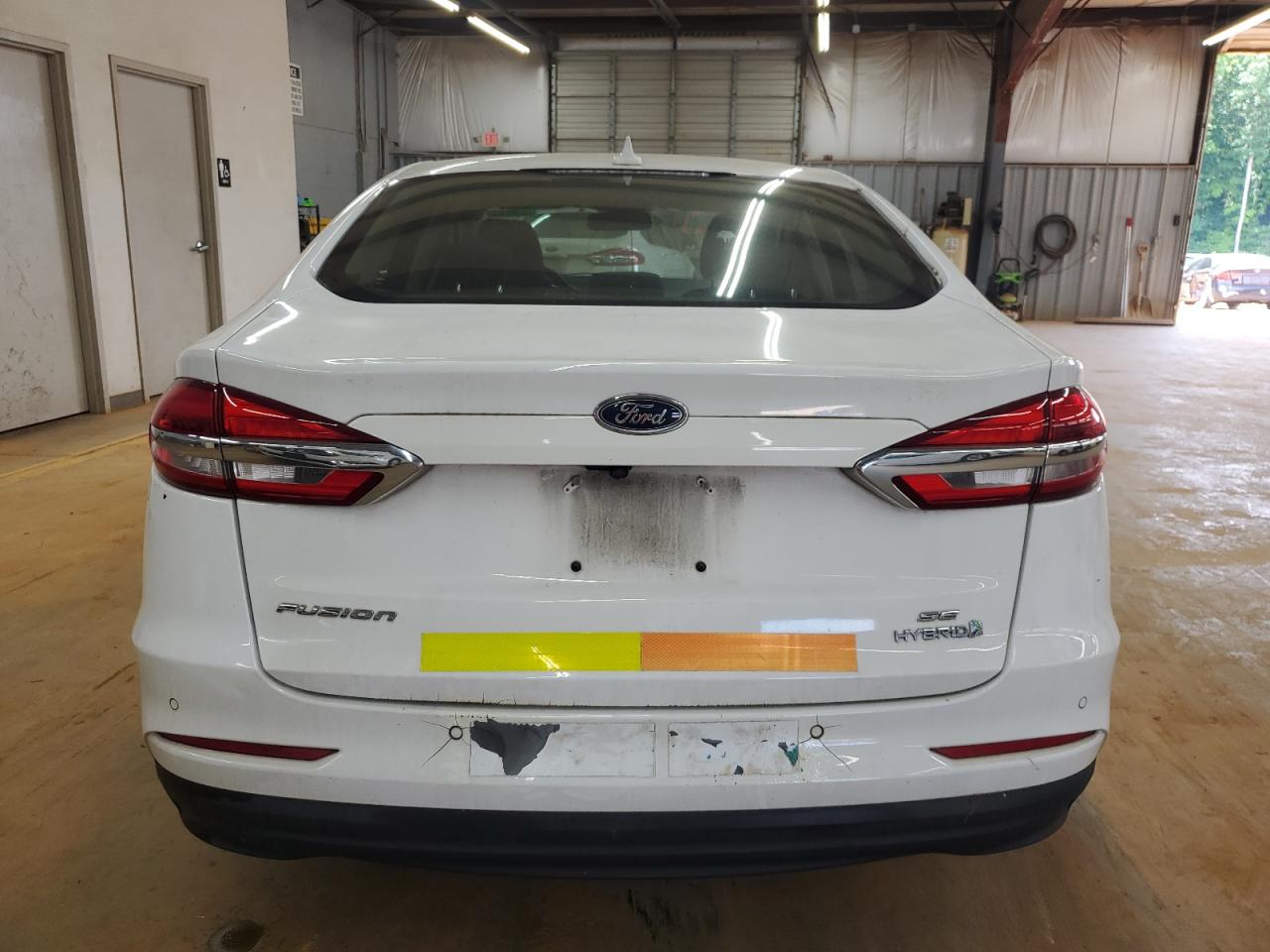 2019 Ford Fusion Se VIN: 3FA6P0LU9KR124779 Lot: 54038485