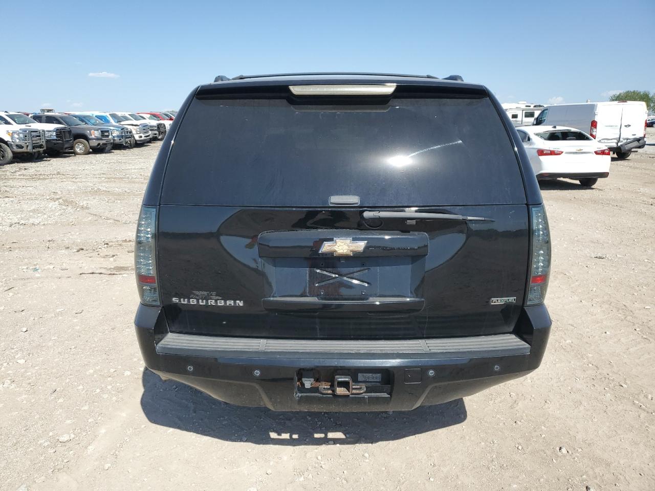 2011 Chevrolet Suburban K1500 Lt VIN: 1GNSKJE34BR193805 Lot: 82186624