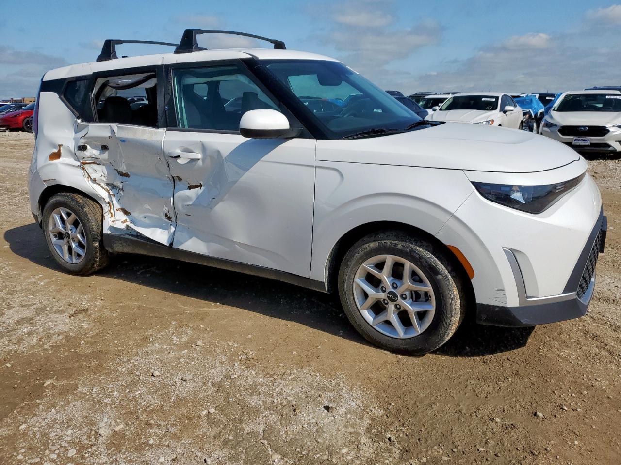 2023 Kia Soul - Image 4