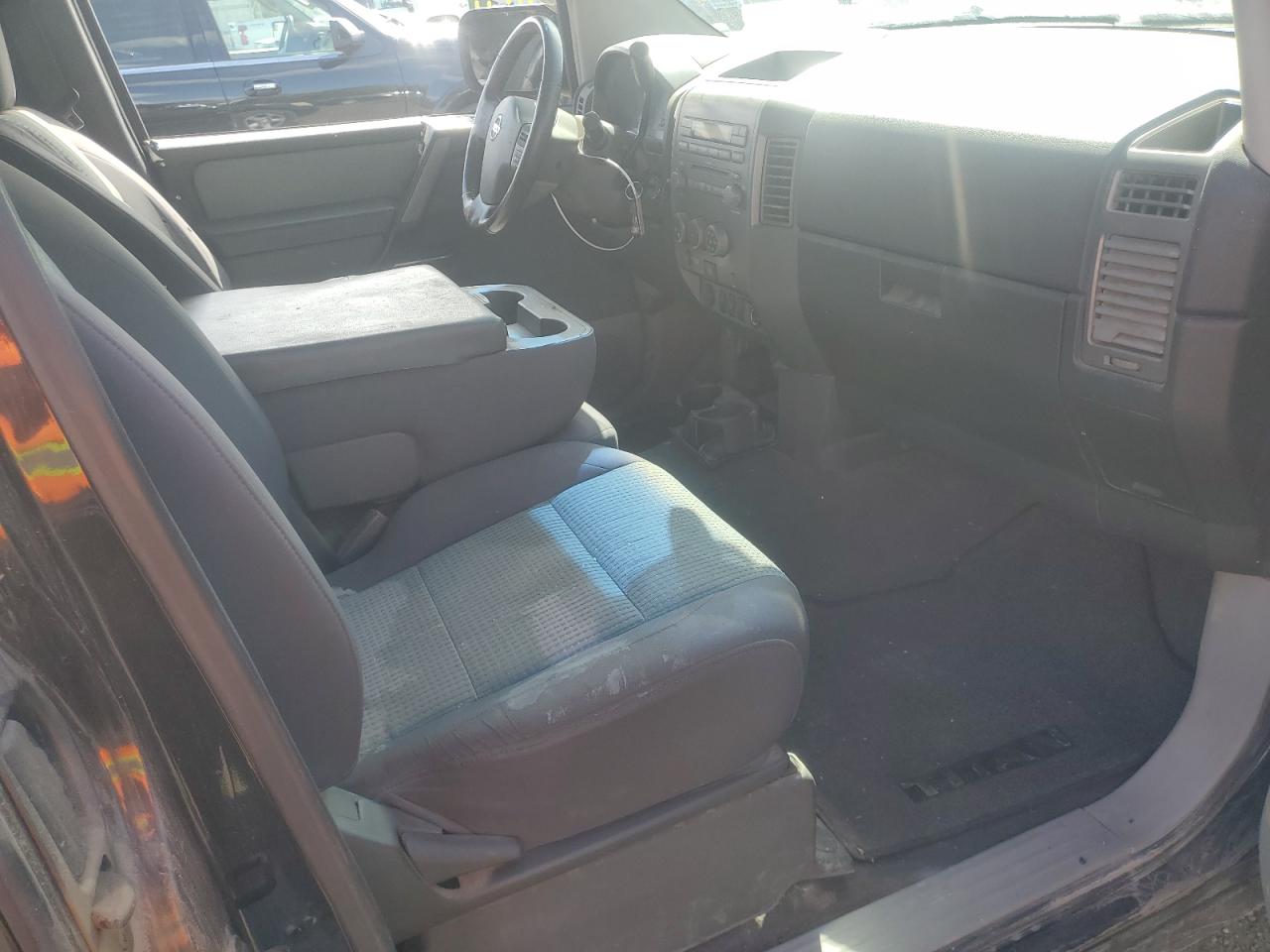 2004 Nissan Titan Xe VIN: 1N6AA06A44N512769 Lot: 57082925