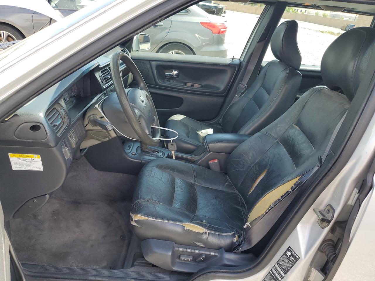 1999 Volvo S70 VIN: YV1LS55AXX1601677 Lot: 56798755