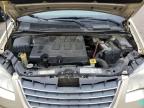 2010 Chrysler Town & Country Touring Plus de vânzare în Indianapolis, IN - Front End