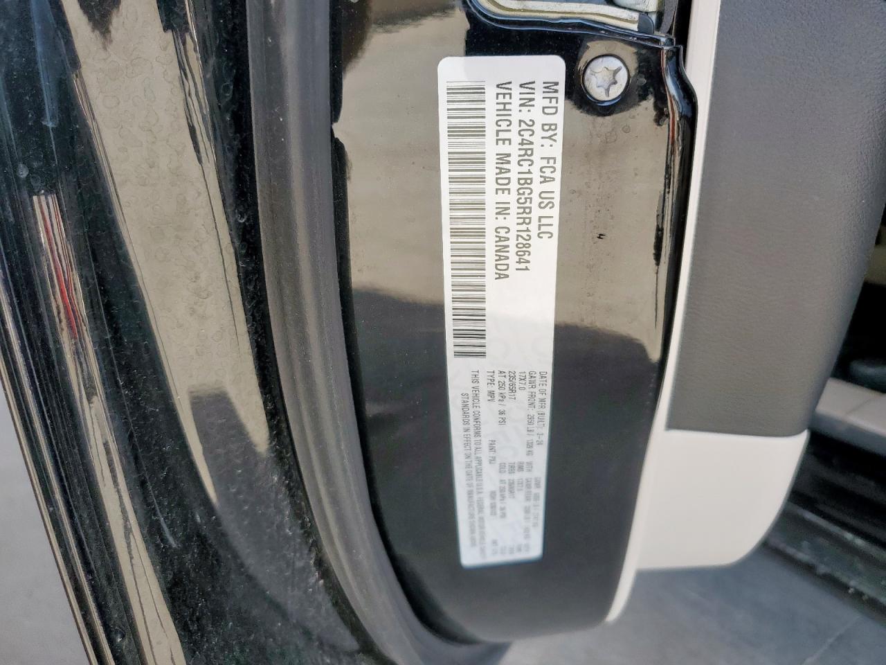 2024 Chrysler Pacifica Touring L VIN: 2C4RC1BG5RR128641 Lot: 57980565