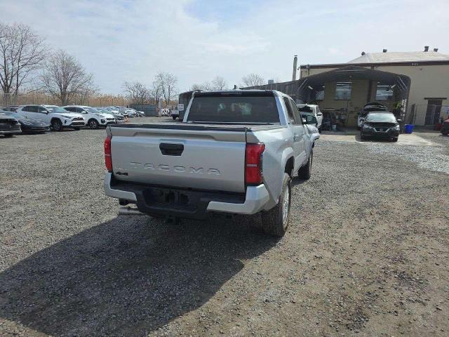  TOYOTA TACOMA 2024 Silver