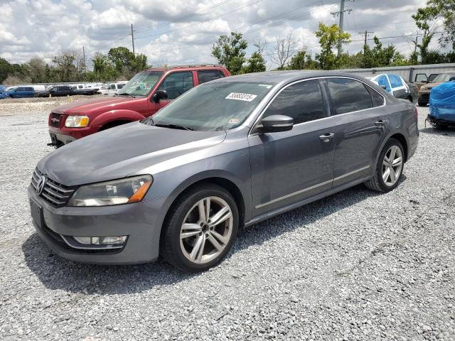 Sedans VOLKSWAGEN PASSAT 2013 Szary