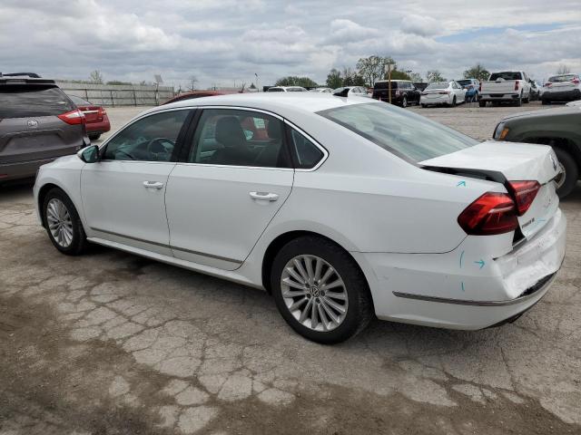  VOLKSWAGEN PASSAT 2017 Biały