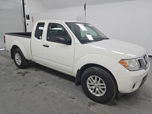  NISSAN FRONTIER 2018 Biały