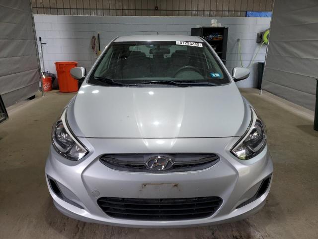 Седани HYUNDAI ACCENT 2017 Сріблястий