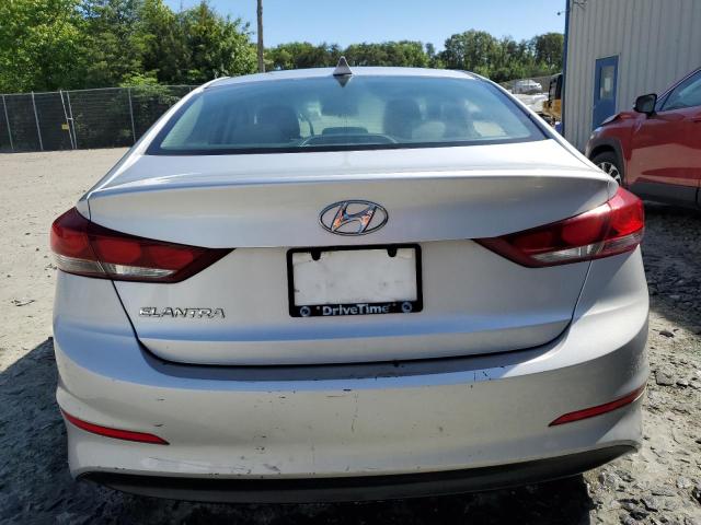  HYUNDAI ELANTRA 2018 Серебристый