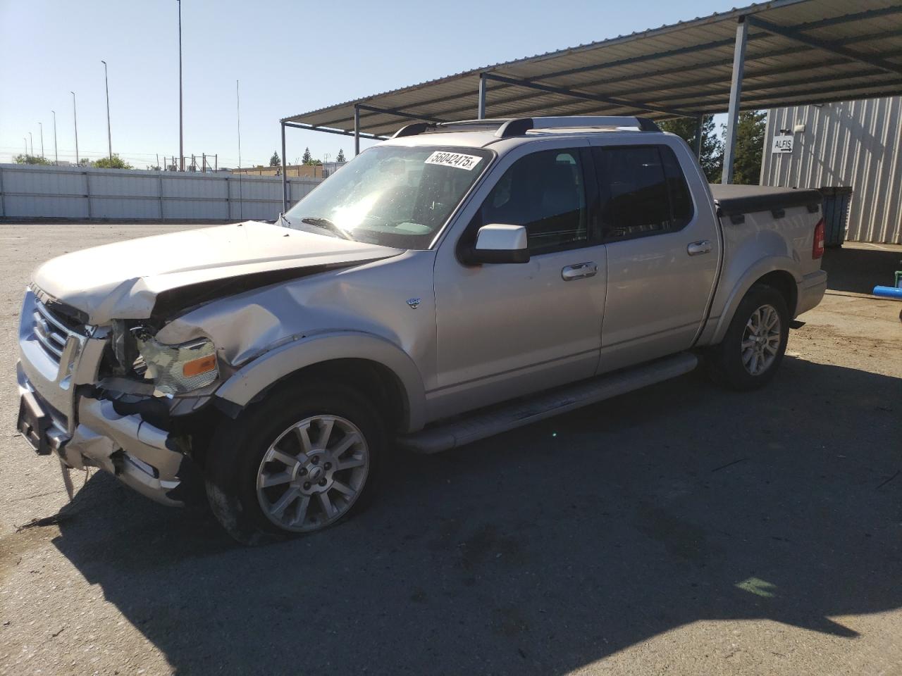 2007 Ford Explorer Sport Trac Limited for Sale in Sacramento, CA - Front End