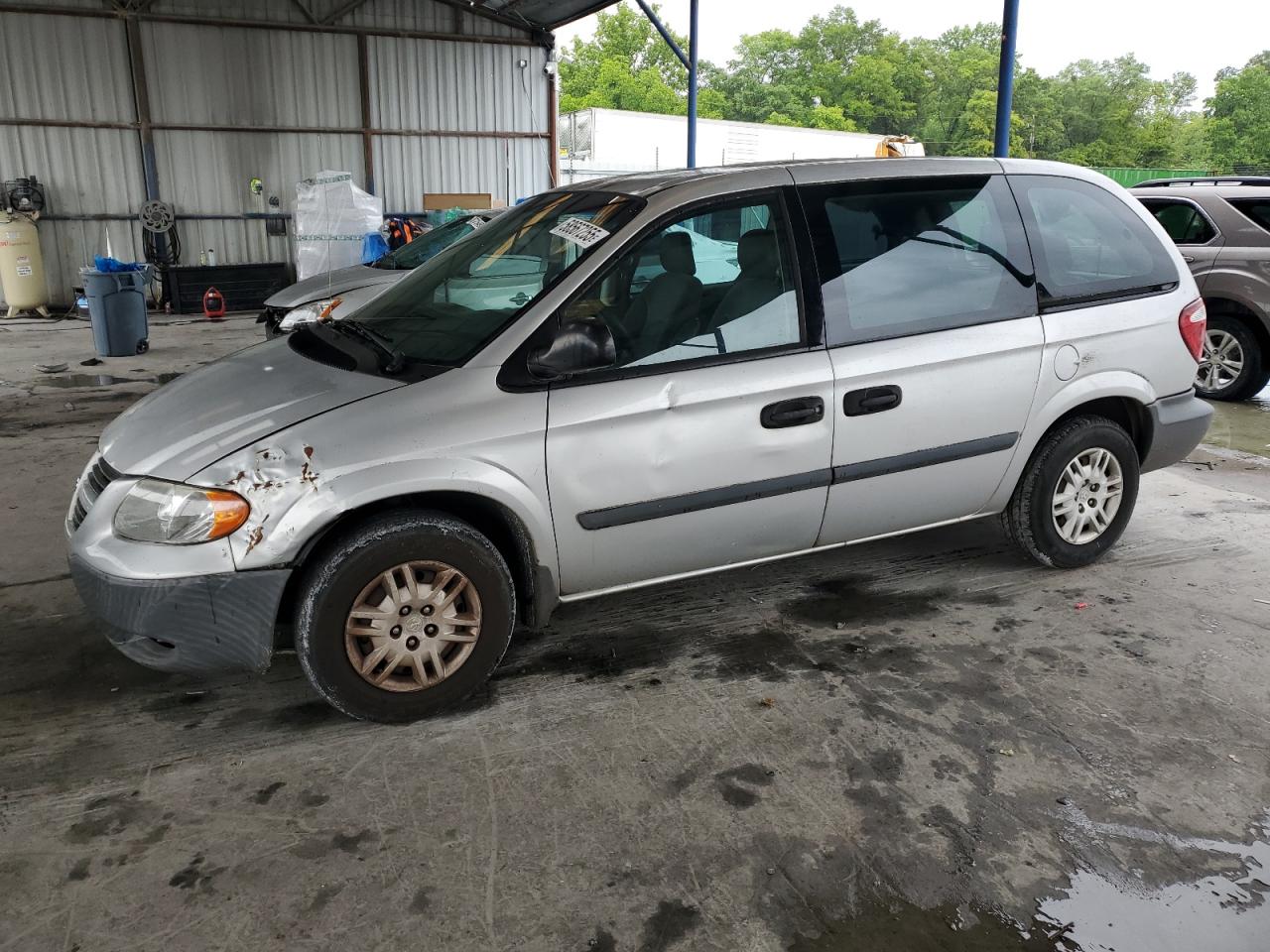 2005 Dodge Caravan Se for Sale in Cartersville, GA - Rear End