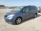 2014 Toyota Sienna Le   na sprzedaż w Kansas City, KS - Side