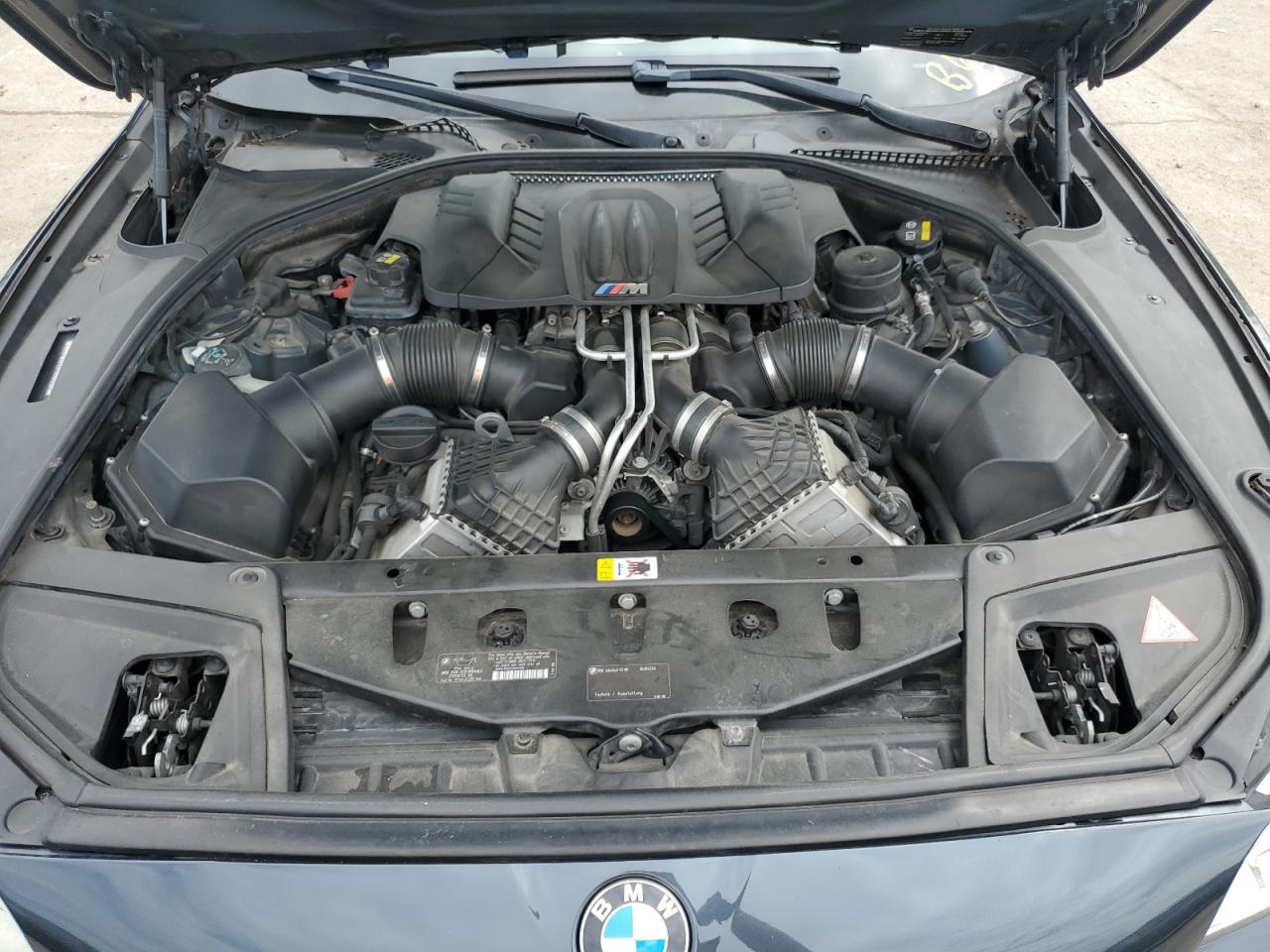 2015 BMW M5 VIN: WBSFV9C52FD594284 Lot: 55893555