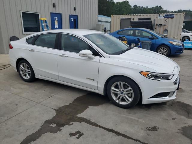  FORD FUSION 2018 Белый