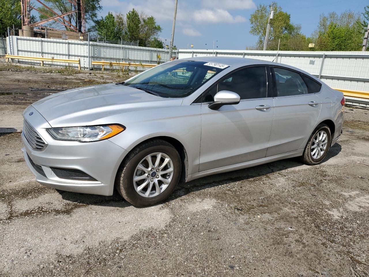 2018 Ford Fusion S zu verkaufen in Dyer, IN - Side