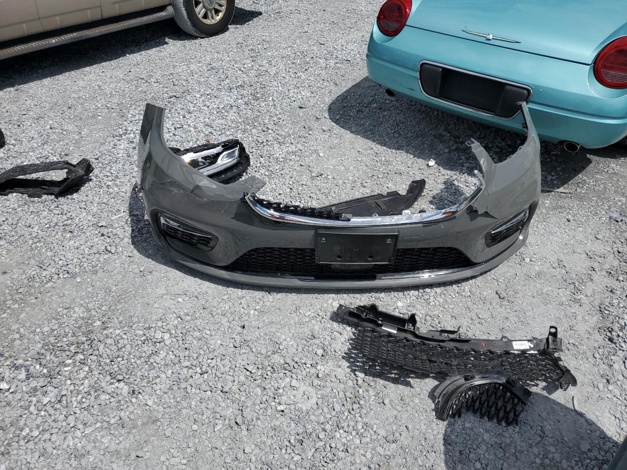2023 Chrysler Pacifica Hybrid Touring L VIN: 2C4RC1L70PR554281 Lot: 56867205
