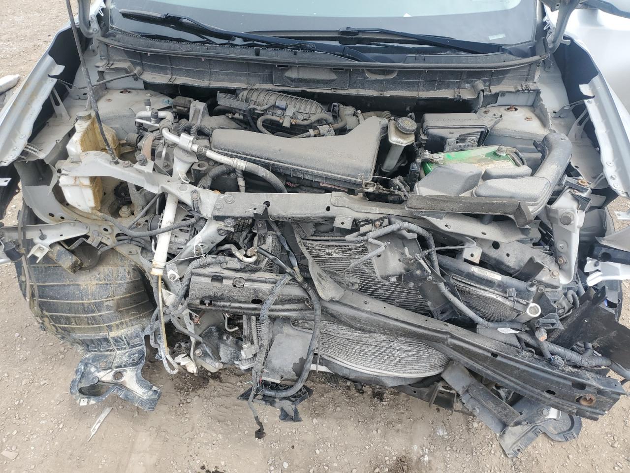 2015 Nissan Rogue S VIN: 5N1AT2MTXFC806605 Lot: 56747255