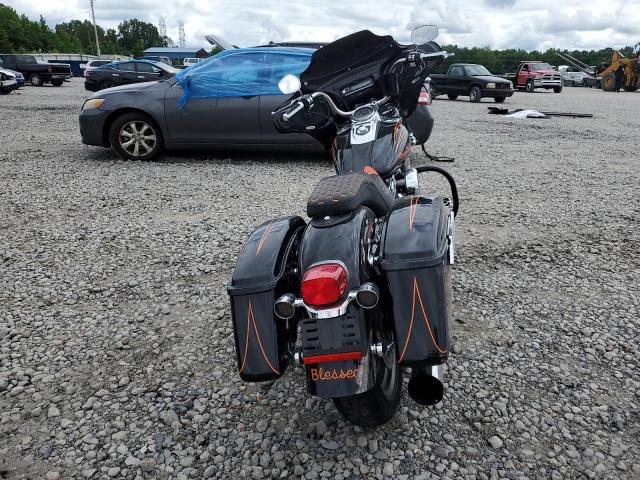  HARLEY-DAVIDSON FL 2012 Два тони