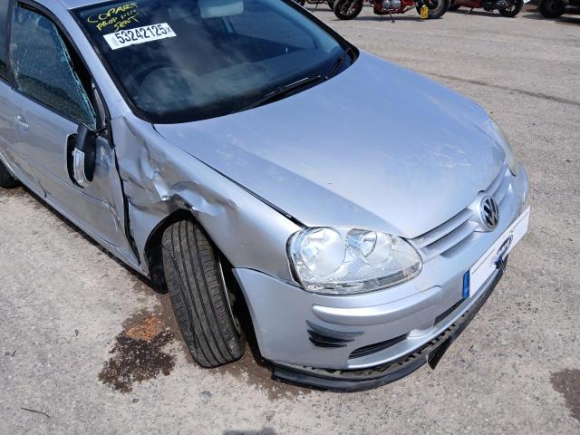 2005 VOLKSWAGEN GOLF 1.9 SPORT TDI 5DR
