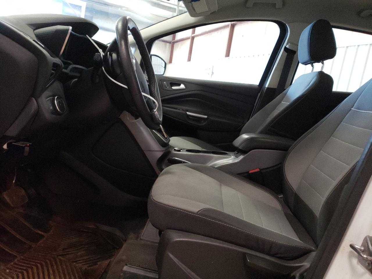 2015 Ford C-Max Se VIN: 1FADP5AU9FL105676 Lot: 56373525
