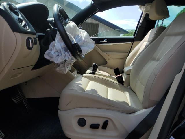 Паркетники VOLKSWAGEN TIGUAN 2016 Черный